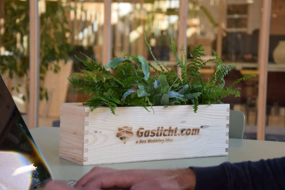BloomsBox large met planten gegraveerd met logo Gaslicht.com