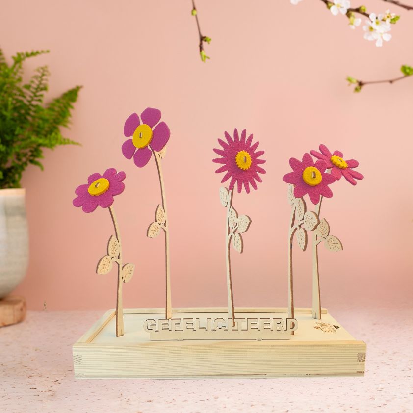 Happy Blooms 'Gefeliciteerd' - Blooms out of the Box