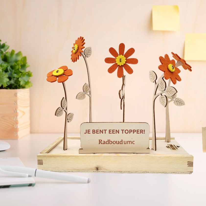 Happy Blooms 'Your logo' (vanaf 10) - Blooms out of the Box